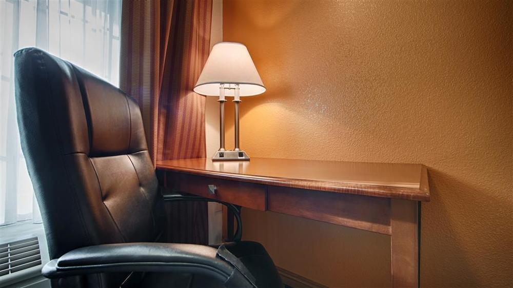 Cloverdale Wine Country Inn & Suites Ruang foto
