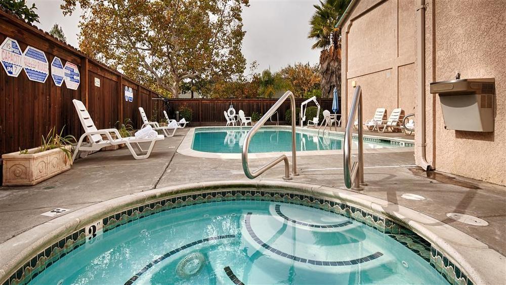 Cloverdale Wine Country Inn & Suites Fasilitas foto